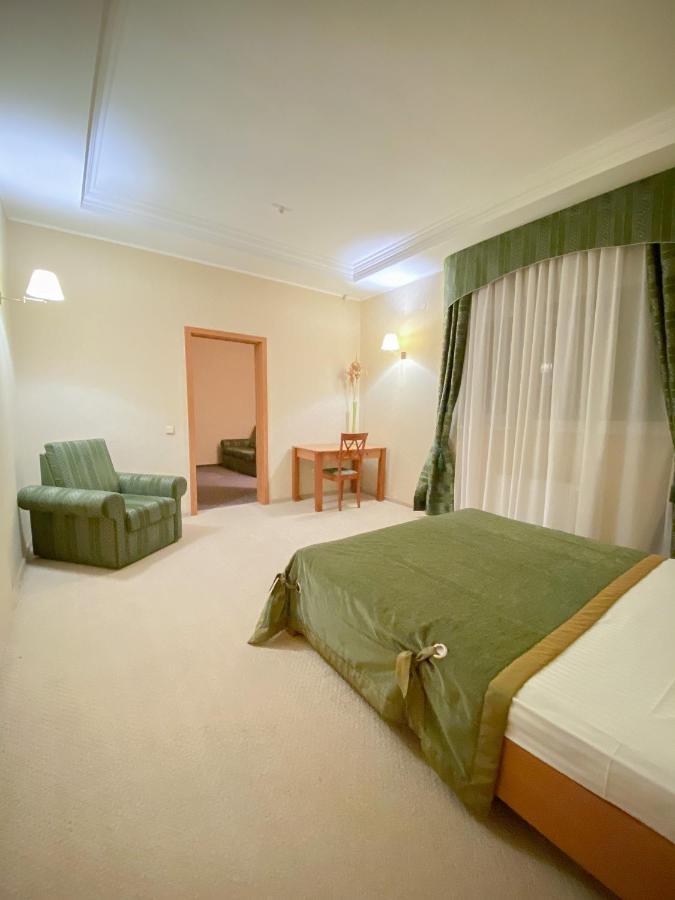 Hotel חרסון מראה חיצוני תמונה